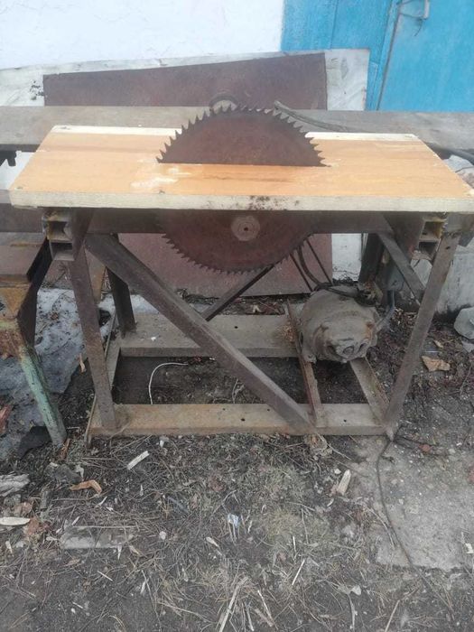 Циркулярка с фуганком