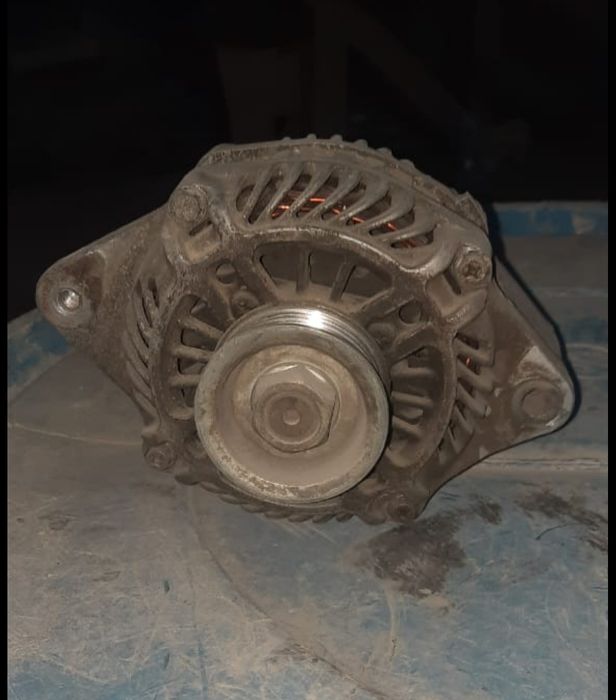 Генератор динама Сузуки Грант Витара  мотор J20A