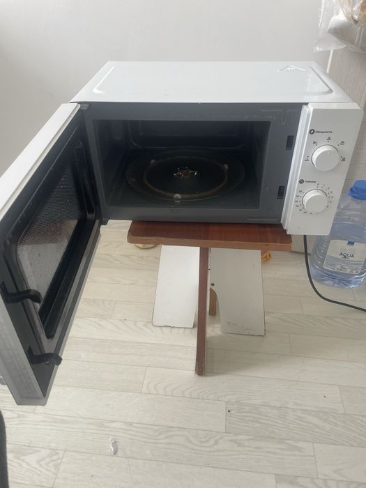 Микроволновая печь Magna