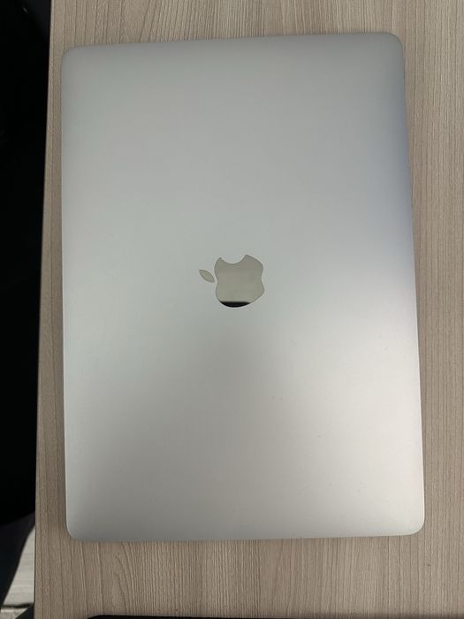MacBook Air M1 2020