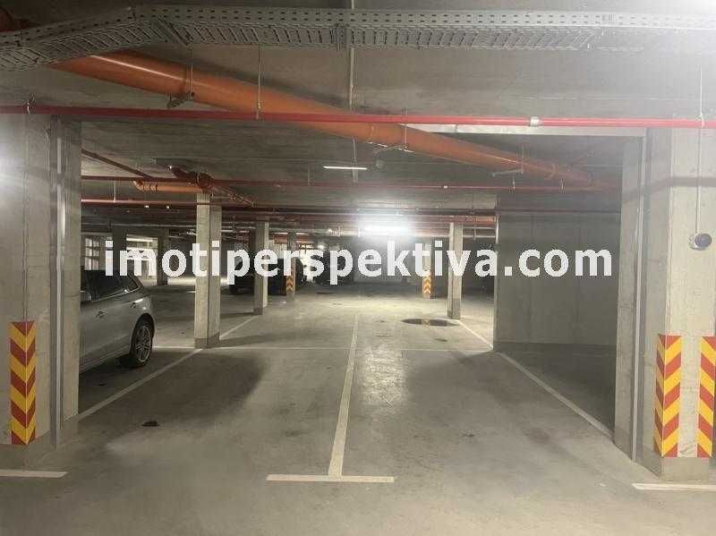 реф.18988 Подземно паркомясто-Тракия/Пощата!