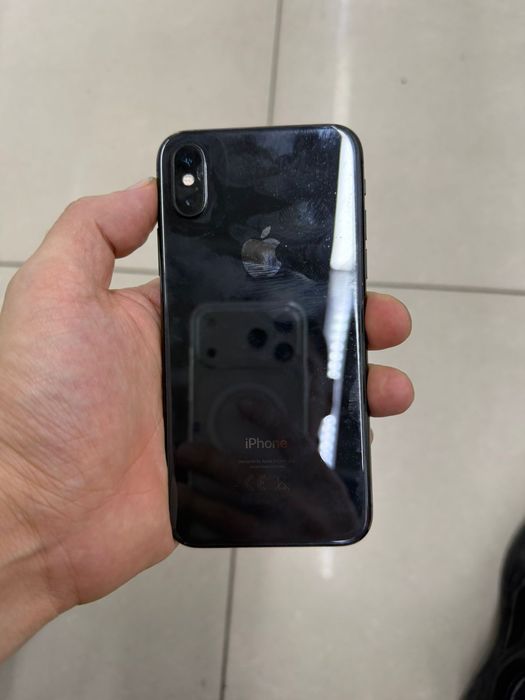 Срочно iPhone продам XS память 256