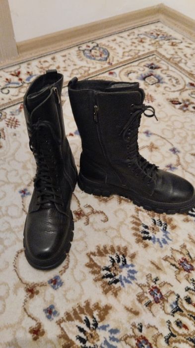 Продам зимние сапоги
