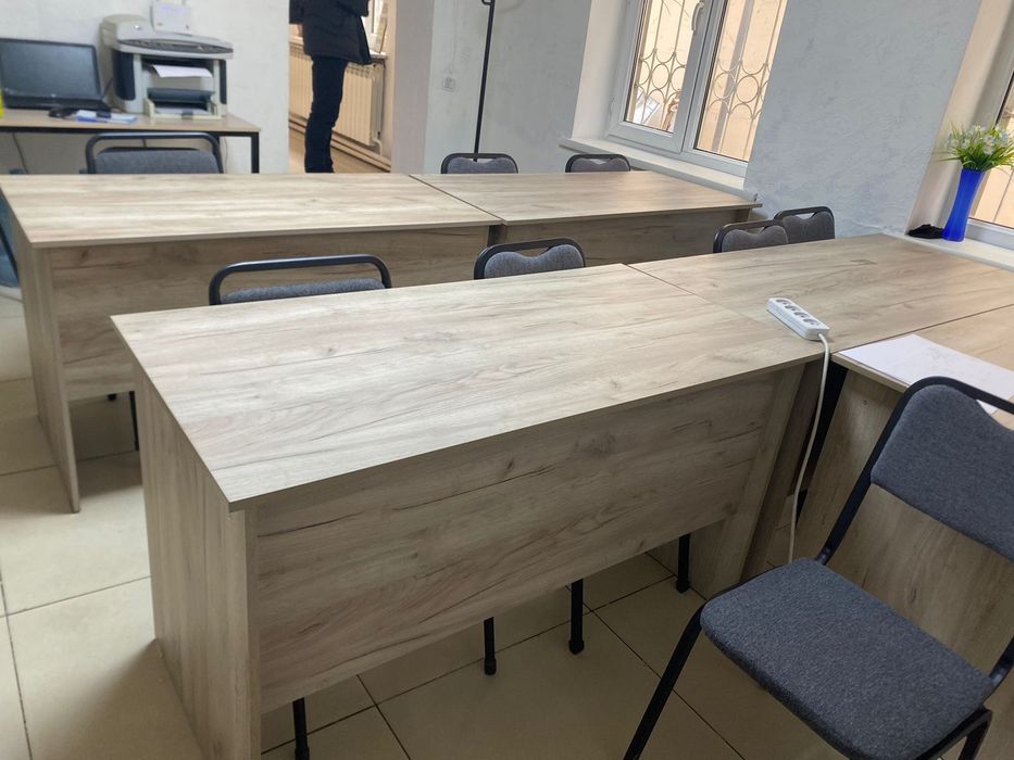 Столы и стулья (Срочно)