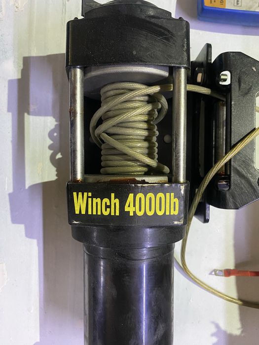 Продам лебедку на дистанционном пулте