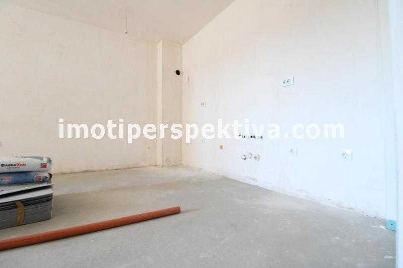 Продава се Двустаен апартамент в Пловдив, Христо Смирненски - 70 кв.м за 1386 €/кв.м - Снимка #1