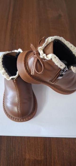 Продам ботиночки