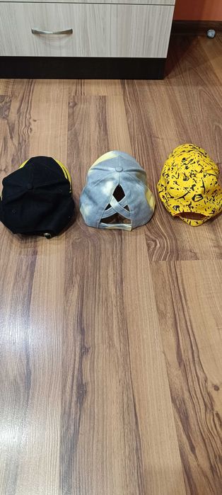 Летни шапки с козирка