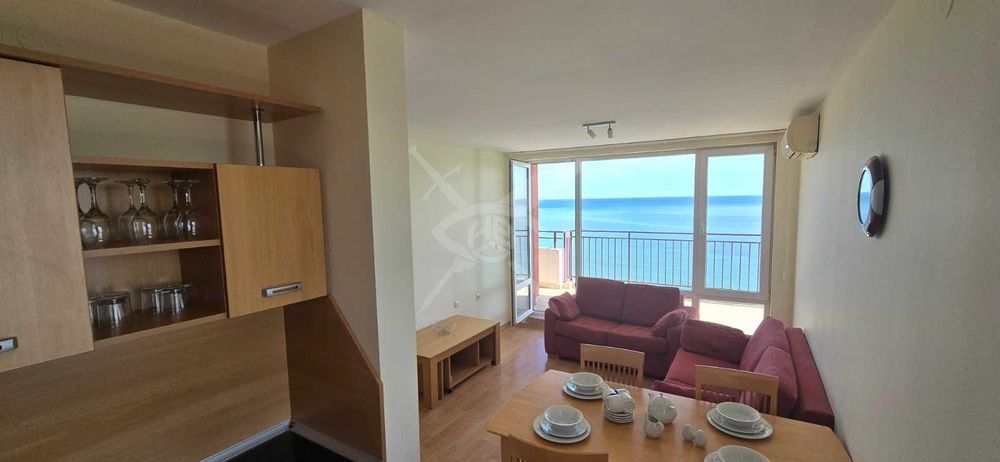 Продава се Двустаен апартамент в Свети Влас - 76 кв.м за 1356 €/кв.м - Снимка #1