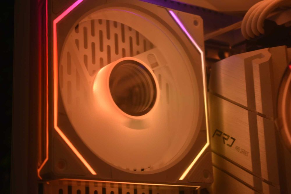 Геймърски компютър Ryzen 7 5700x | Rtx 3070 | 32GB Ram | 1TB Ssd |