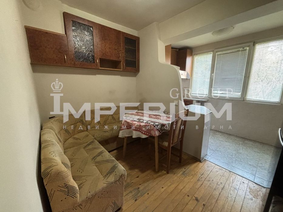 Продава се Двустаен апартамент в Варна, Левски - 40 кв.м за 2200 €/кв.м - Снимка #4