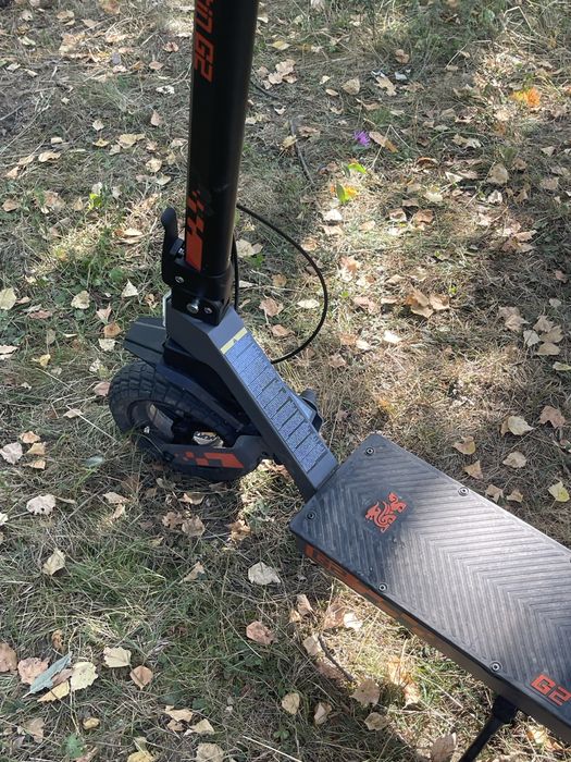 Vand trotineta kukirin g 2