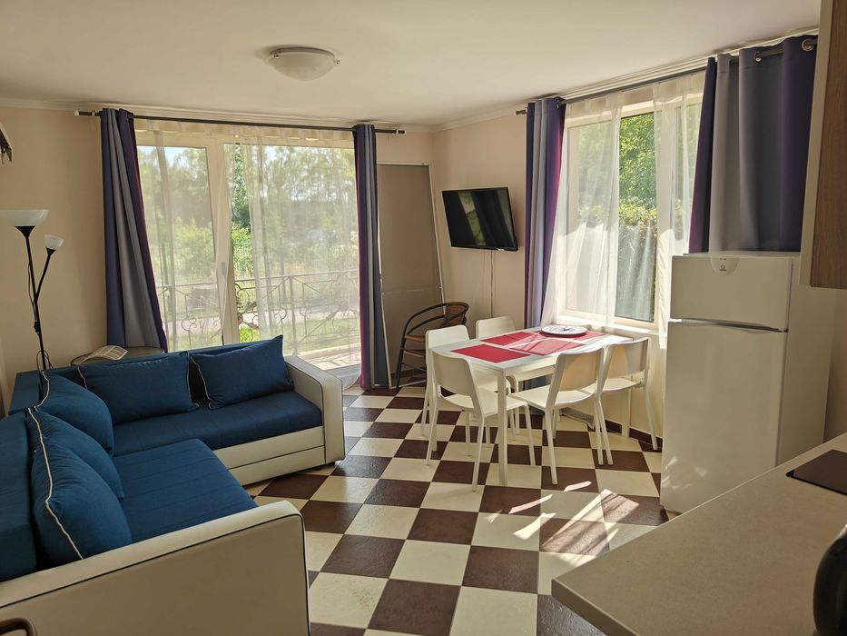 Продава се Двустаен апартамент в Созопол - 65 кв.м за 1485 €/кв.м - Снимка #2