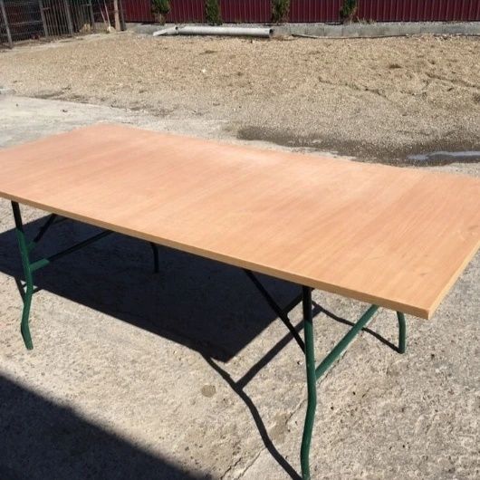 inchiriem Scaune Chiavari alb lucios