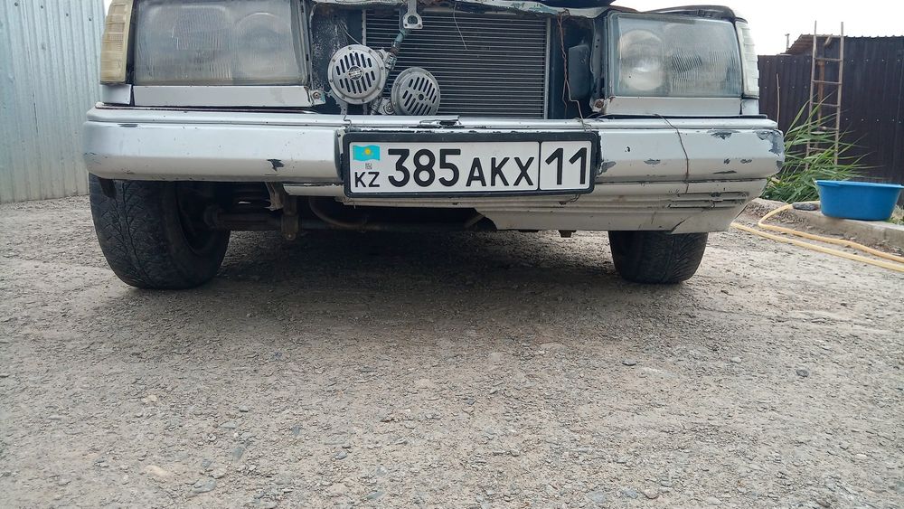 Мерседес  Бенс сатылады