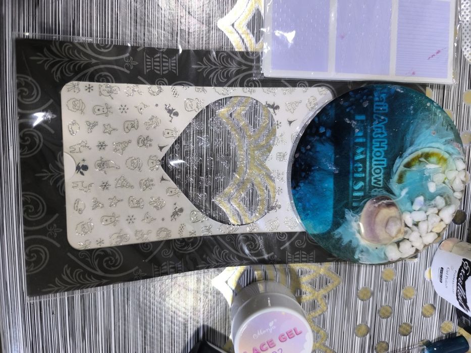 Продам набор для маникюра б у