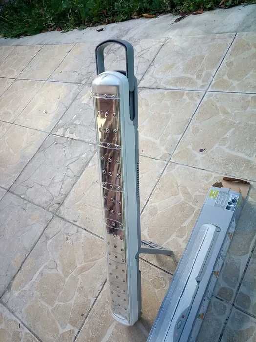 Lampa led acumulator, emergenta, portabila, 5h de functionare