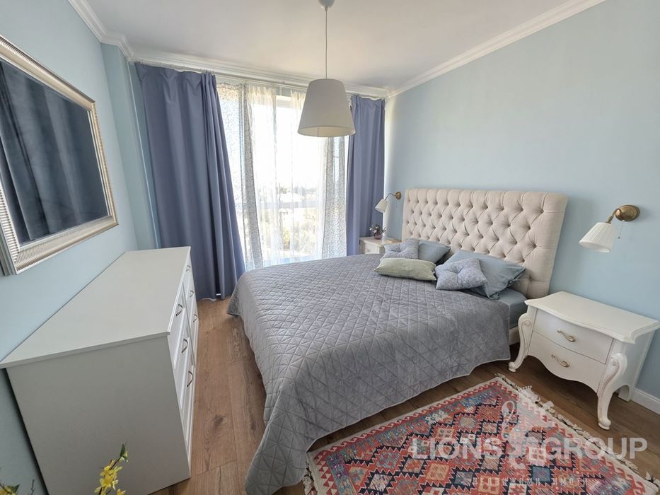 Продава се Тристаен апартамент в Варна, Бриз - 114 кв.м за 1745 €/кв.м - Снимка #2