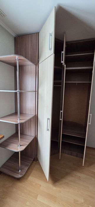 Шкаф угловой б/у