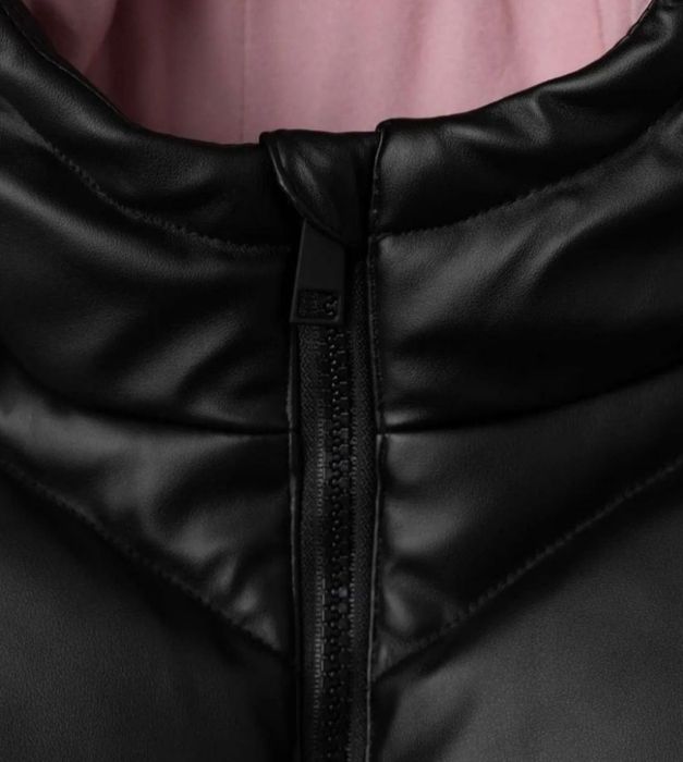 Куртка на девочку