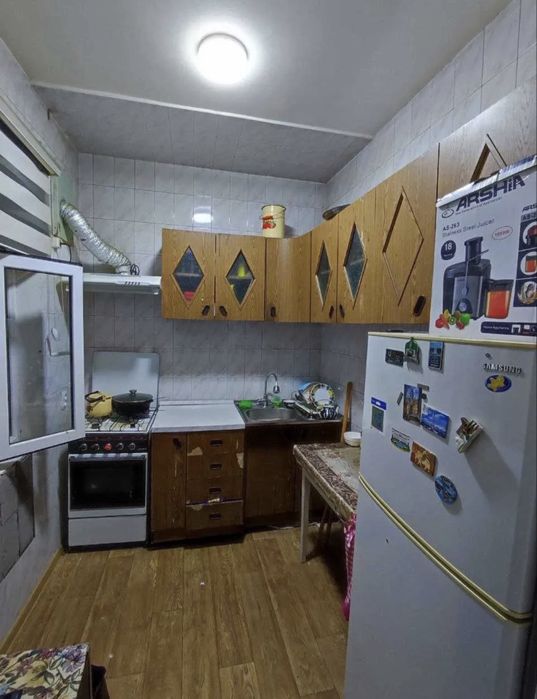 Сдается 3 ком Кадышева Лисунова. Ближе к Метро станция Яшнабад