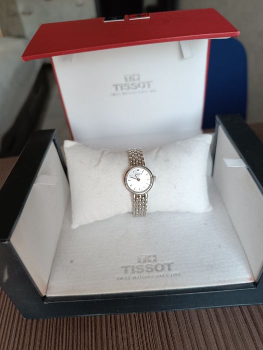 Часы швейцарские TISSOT