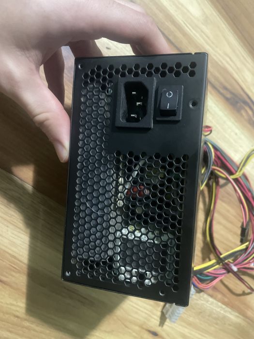 Захранване cooler master rs 500 pcap i3