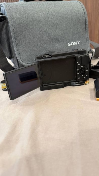 Продается фотоаппарат Sony ZV-E10 II