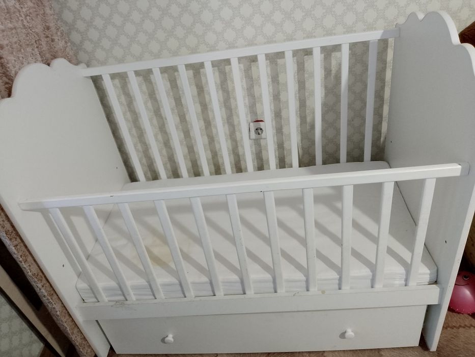 Бюджетная кровать Вдк с матрасом