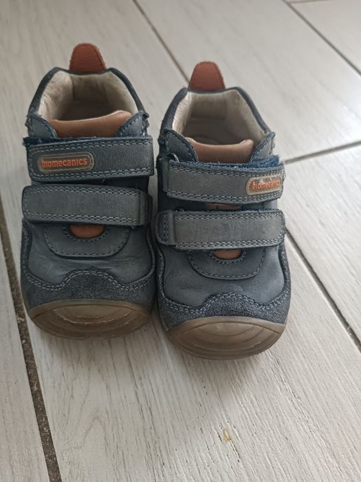 Adidași Biomecanics măr 22