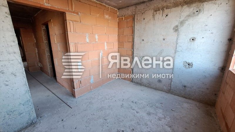 Продава се Двустаен апартамент в с. Равда, Област Бургас - 52 кв.м за 962 €/кв.м - Снимка #3