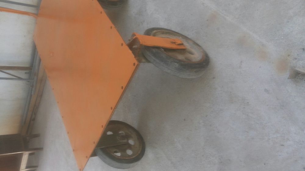 Телега для рабочих нужд