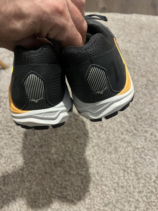 Mizuno Wave Inspire 16-оригинални мъжки маратонки