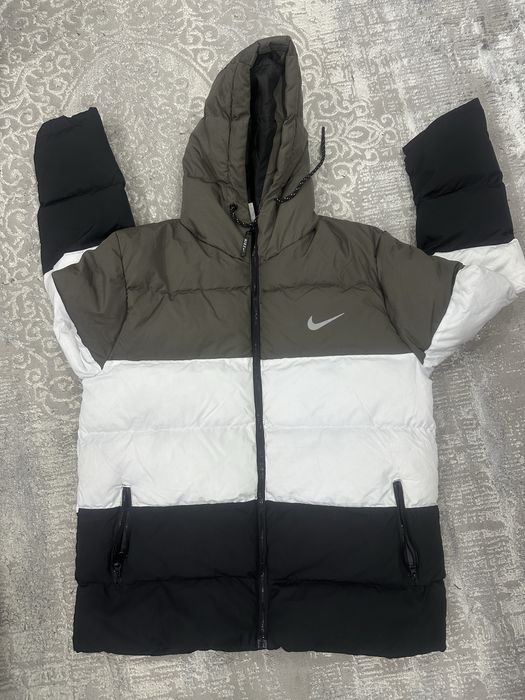 куртка теплая nike
