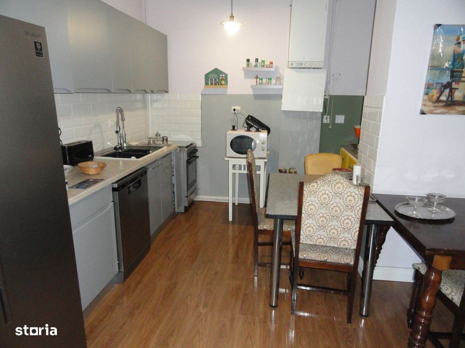 Casa 4 camere din caramida, renovata 2023, zona centrala, mobilata