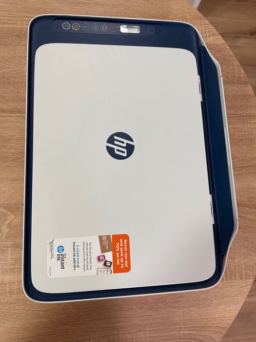 Продавам принтер HP DeskJet 2721e