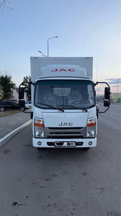 Продам фуру Jac Trucks