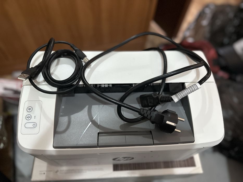 Продам принтер HP M111w
