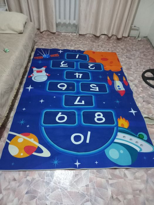 Коврик отличном состаяние
