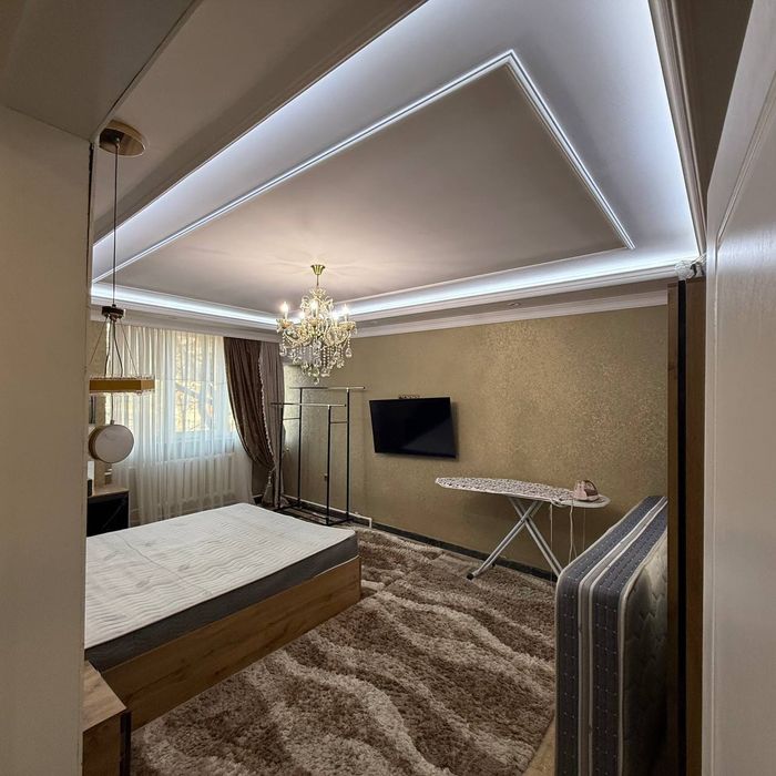 Сдаётся квартира находится Ц1-вся техника бош посудомою щия тоже есть.