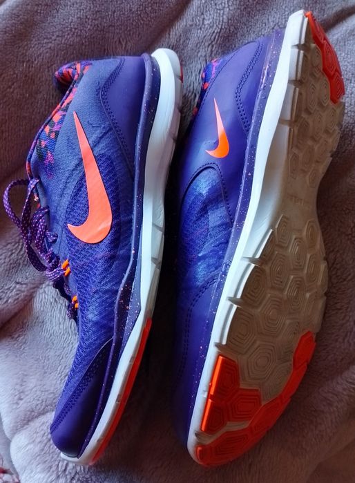 Найк синьо-лилави маратонки 44 номер