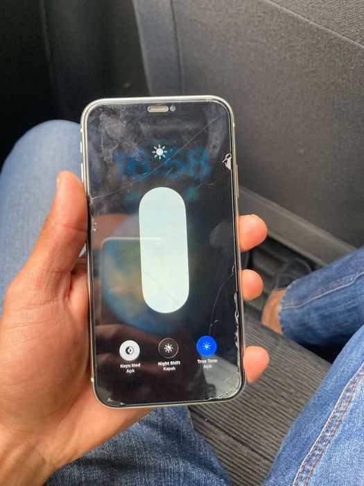 İphone 11 128 lla
