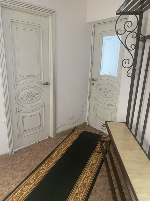 Продам квартиру в 7 мкр