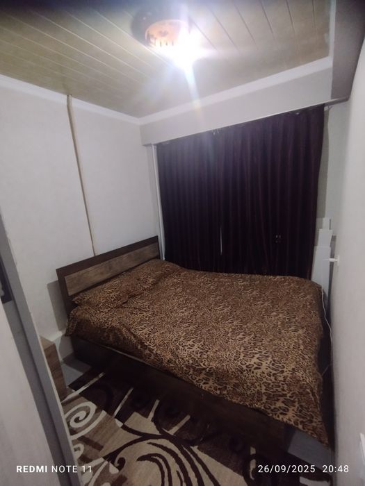 Srochna 1xona 2xona qilingan uy sotiladi pul zarur rosayam fayzli uy