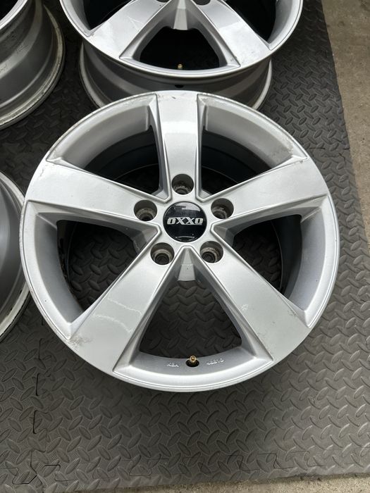 16 цола 5х114.3 - Dacia-Nissan-Renault-Toyota