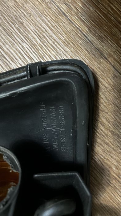 Поворотники Тойота Карина Е