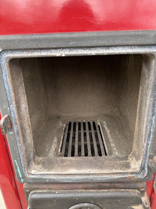 Vânt șemineu urgent