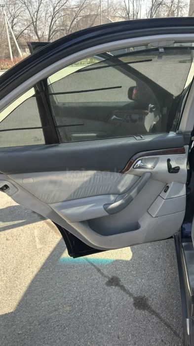 Мерседес 220 3.2 дизель