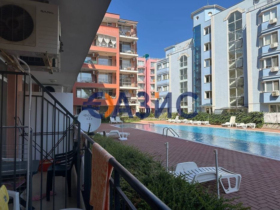 Продава се Едностаен апартамент в к.к. Слънчев бряг - 42 кв.м за 632 €/кв.м - Снимка #1