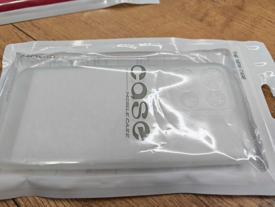 [PACHET] Huse pentru Motorola Edge 50 Neo